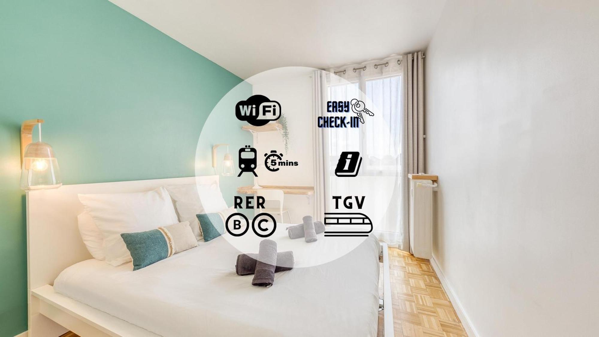 Blue Dream - Rer B&C - Netflix / Disney+/ Easy Check-In Massy  Exterior photo